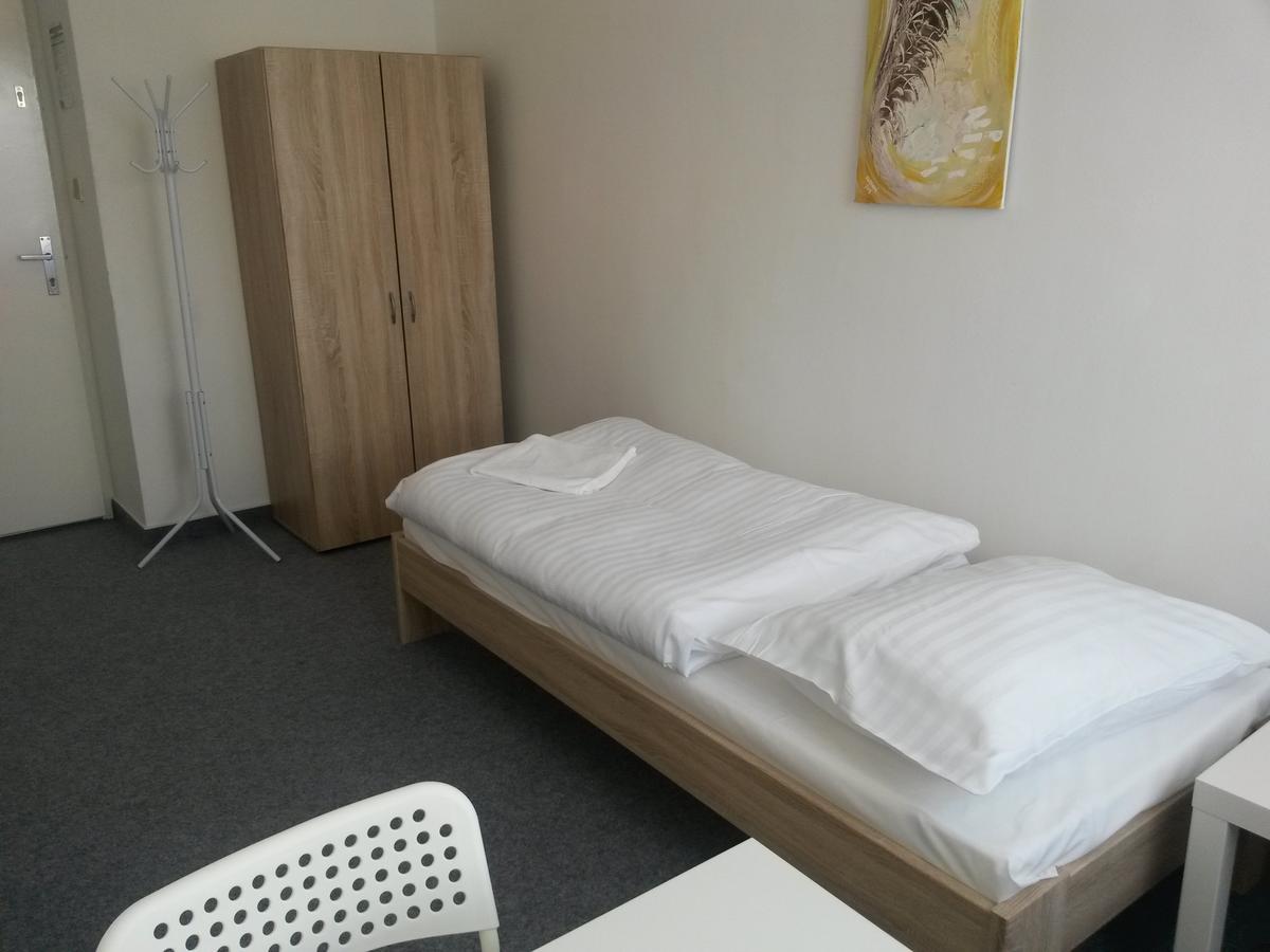 Kubra Hostel